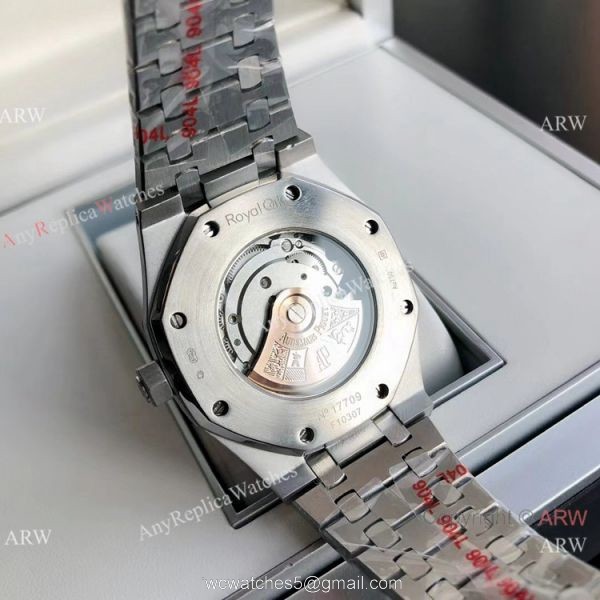 2021 NEW! Clone Audemars Piguet Royal Oak Jumbo Watch Blue Gradient Dial 3