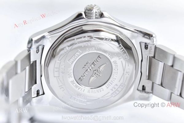 GF Factory Breitling Avenger II GMT Black Arabic Dial Stainless Steel Watch Swiss Grade Replica 3