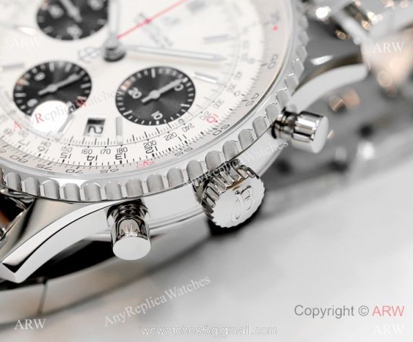 GF V2 Replica Breitling Navitimer B01 Chronograph Watch Panda Dial Best 1:1 Watches 3