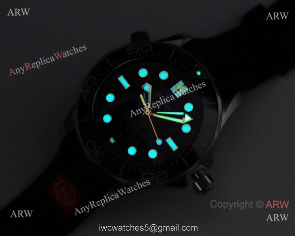 Super Clone Omega Seamaster Diver 300m &8216;James Bond Limited Edition OR 8800 Watch Rubber Strap 3