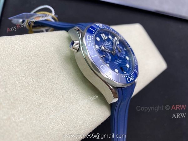 OMF Omega Seamaster Diver 300m Rubber Strap Blue Dial Swiss Replica Watches 44mm 3