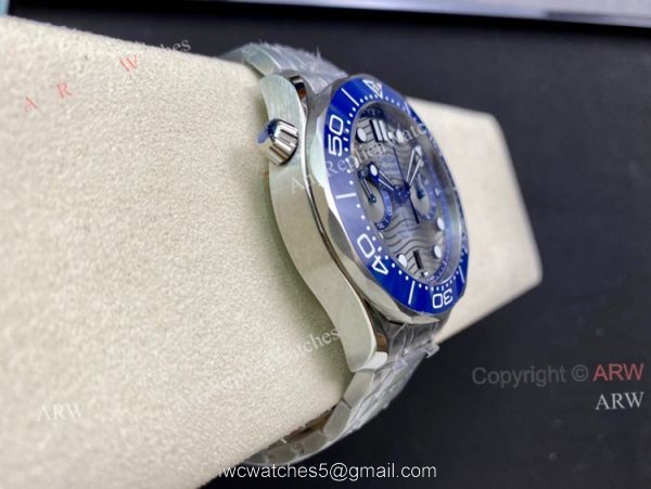 OMF Omega Seamaster With Grey Dial Ss Bracelet Blue Ceramic Bezel High End Replica 44mm 3