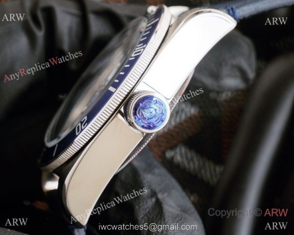 Vintage Tudor Heritage Watch Stainless Steel Blue Dial Automatic 42mm 3