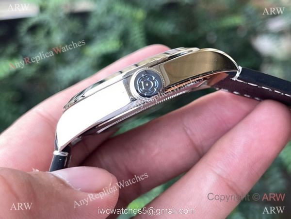 Swiss Tudor Black Bay 41mm Cal.2824 Watch Black Dial Brown Leather Strap 3