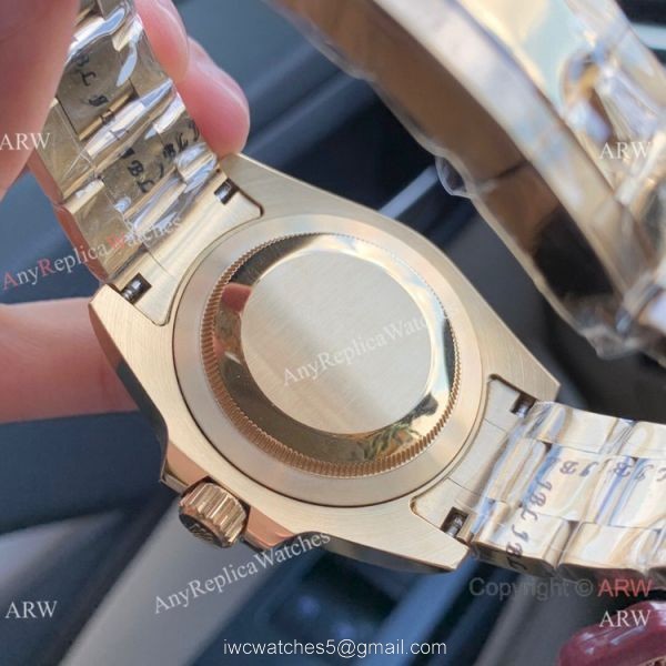 Swiss Quality AAA Replica Rolex Submariner Citizen 8215 Watch Yellow Gold Blue Dial 40mm 3