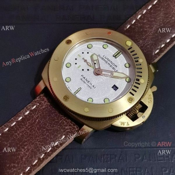 New Clone Panerai Submersible Bianco PAM1223 Watch 42mm Yellow Gold Case 3