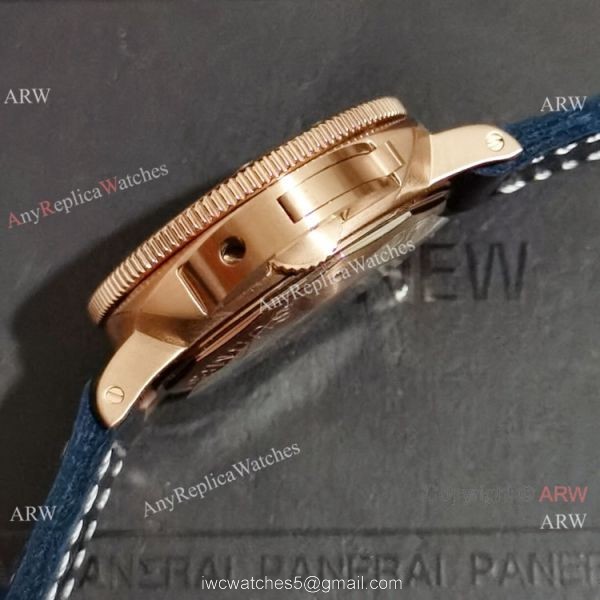 Clone Panerai Submersible Bianco 42mm Watch Rose Gold Pam01223 4