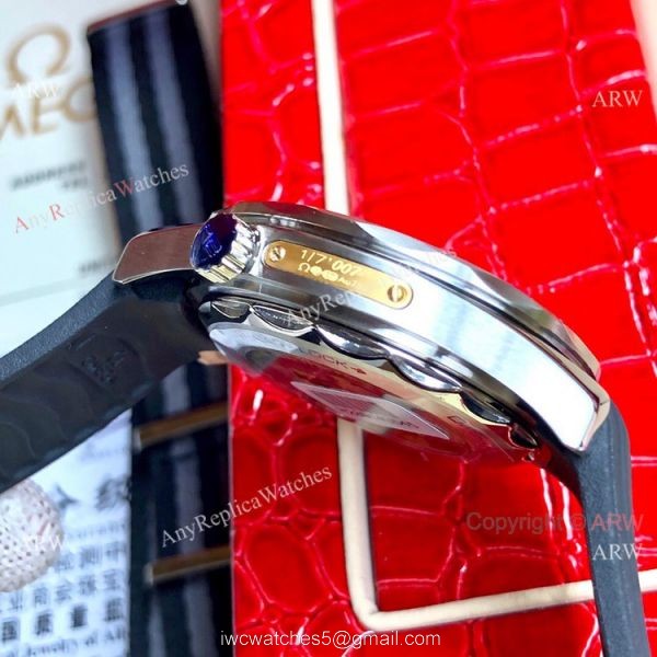 AAA Copy Omega Seamaster 300m James Bond Limited Edition Watch Rubber Strap 4