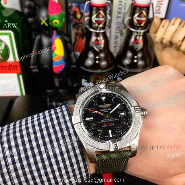 Fake Breitling Avenger II Seawolf Yellow Dial Watch For Sale 4