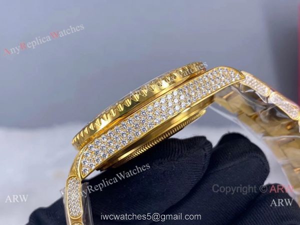 Swiss Quality Rolex GMT-Master II 116769 Ice Watch Replica Yellow Gold 4