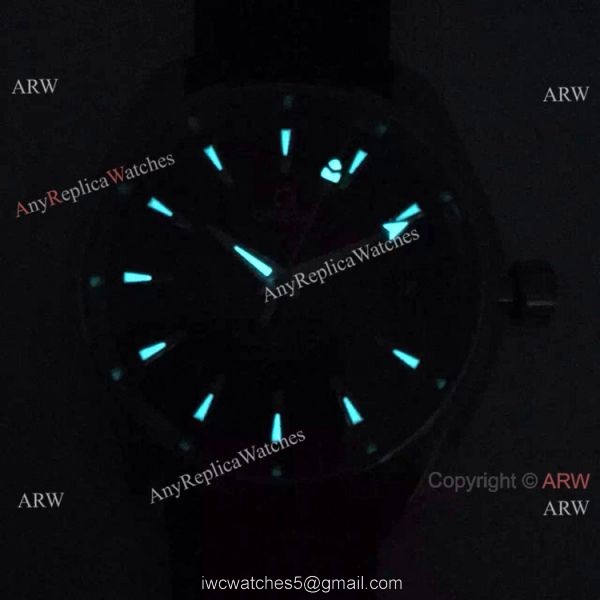 Swiss Omega Seamaster 15 007 Gauss Blue Face Watch 4