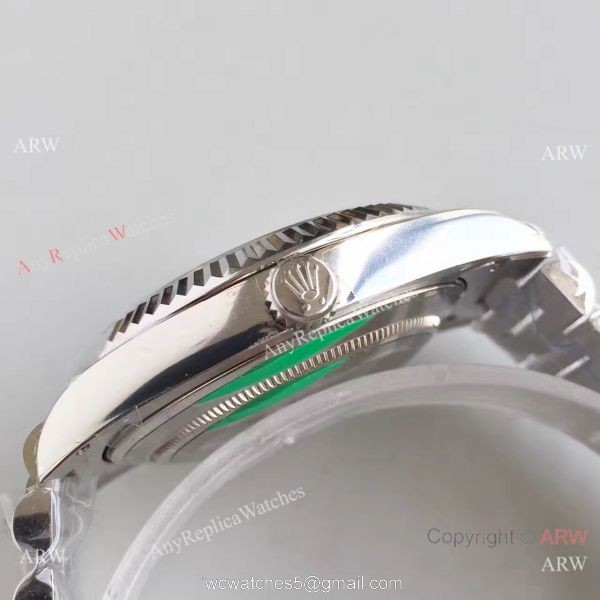Rolex Day-Date II Watch Replica Stainless Steel Black Face Diamond Markers 4