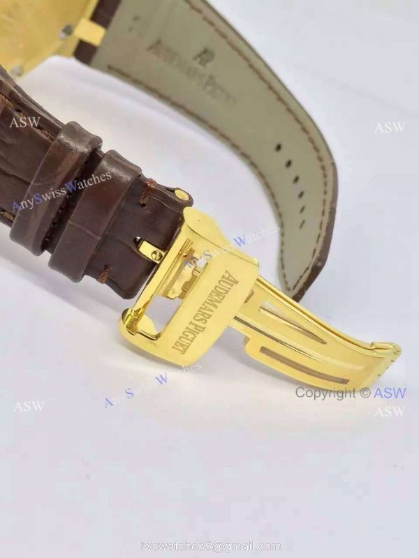 Fake Audemars Piguet Watch Black Face Yellow Gold Swiss Grade Mens 4