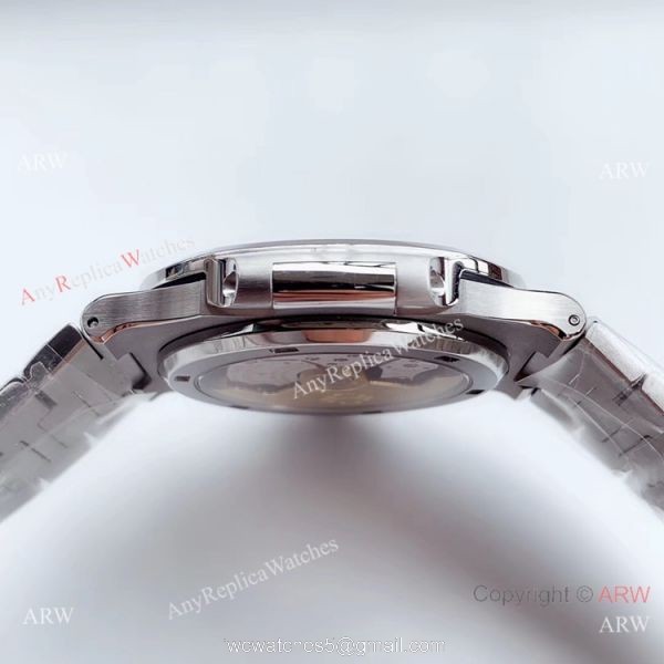 (GR) Swiss Replica Patek Philippe Nautilus Stainless Steel White Face Watch 40mm 4
