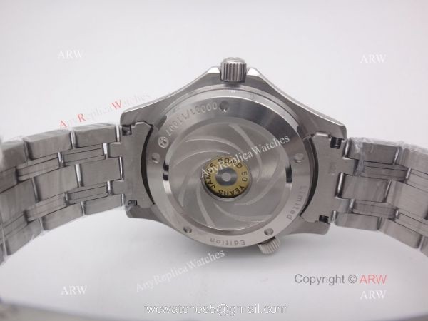 AAA Grade Omega Seamaster 007 Replica Watch Stainless Steel Black Bezel 4