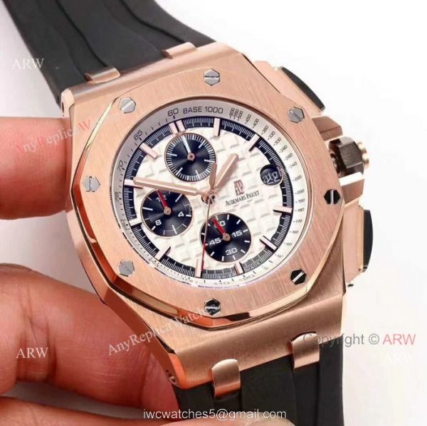 Audemars Piguet Royal Oak Offshore Rose Gold White Face Replica Watch 4