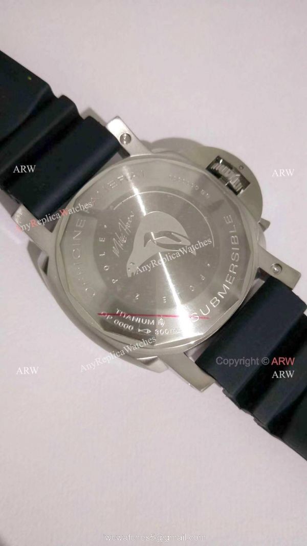 AAA Copy Panerai Luminor Submersible GMT PAM 719 Black Rubber Watch 4