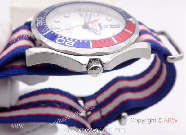 High Quality Replica Omega Watches Omega Commanders 007 James Bond Watch Nylon Strap 4