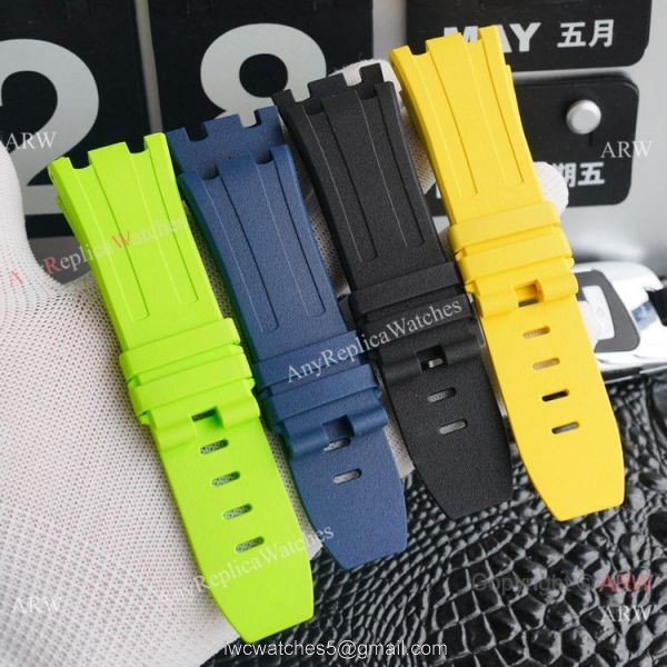 Audemars Royal Oak Offshore Diver Automatic Watches Yellow Dial 4