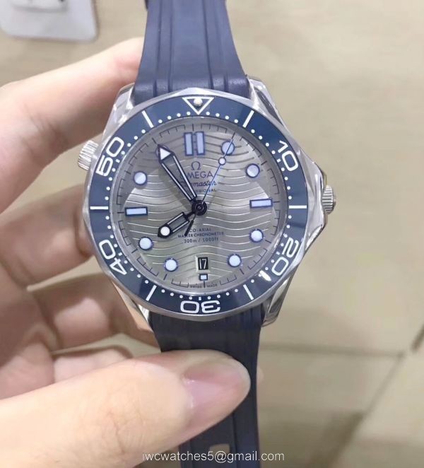 High Quality Replica Watches Omega Seamaster 300m 2018 New Automatic Watches New Wave Dials 4