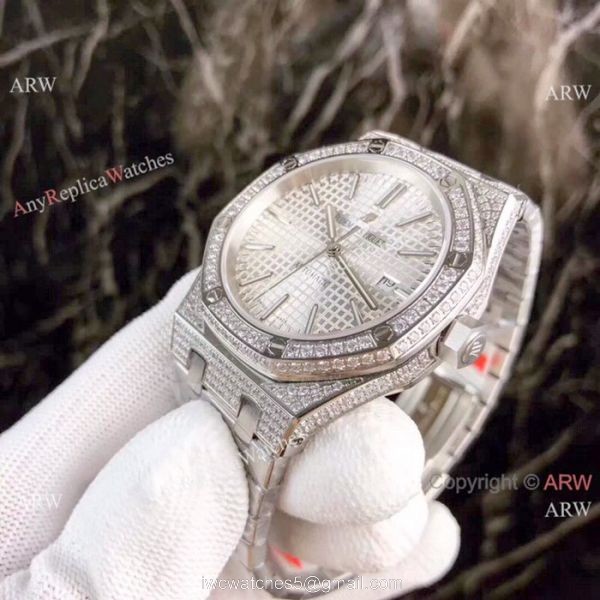 Fake Audemars Piguet Royal Oak Diamond Watches Stainless Steel Silver Dial 44mm 4
