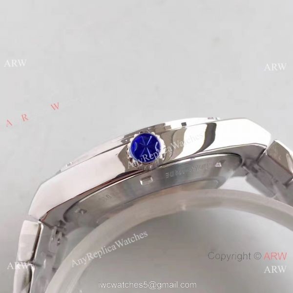Vacheron Constantin Geneve Fake Watch Overseas &8216;Simple Date Blue Dial 4