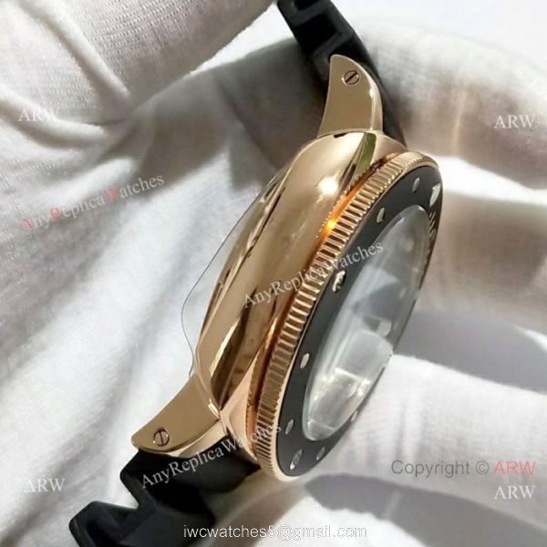 Copy Panerai Luminor Submersible Rose Gold Black Bezel Watch 47mm PAM684 4