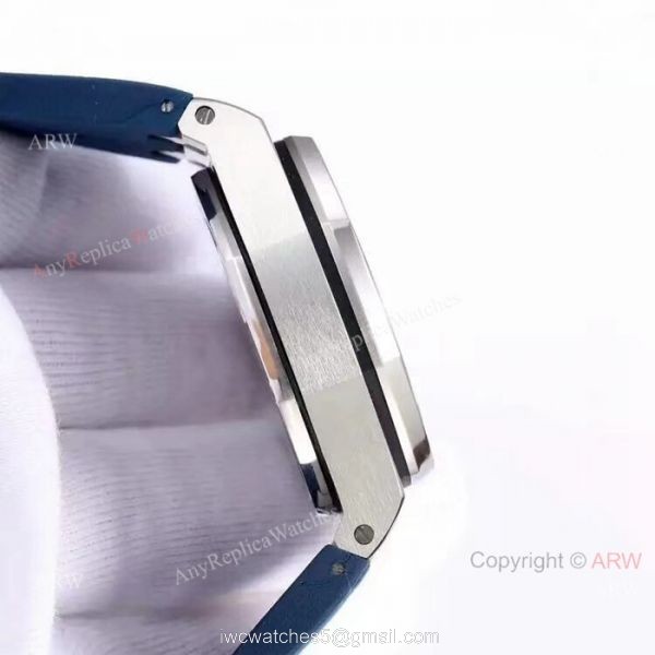 New Replica Audemars Piguet Royal Oak Offshore Watches BlueWhite Dial 4