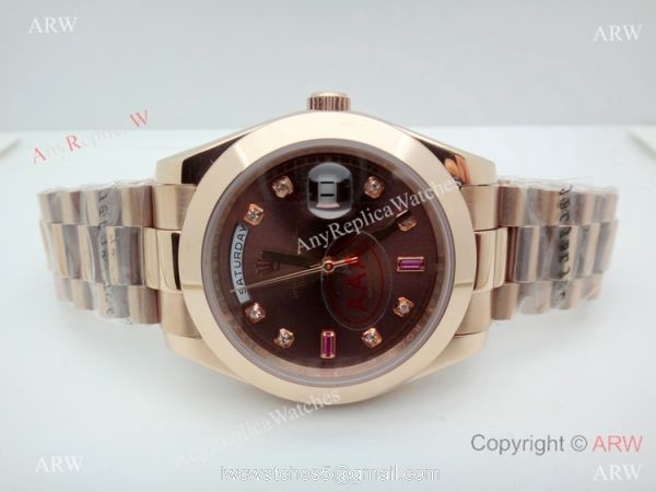Replica Rolex Presidential Diamond Day-Date 40mm Watches Yellow Gold 4