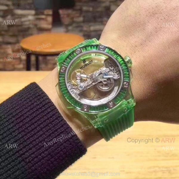 2019 Hublot Unico Sapphire Replica Watch Transparent Case Rainbow Bezel 4