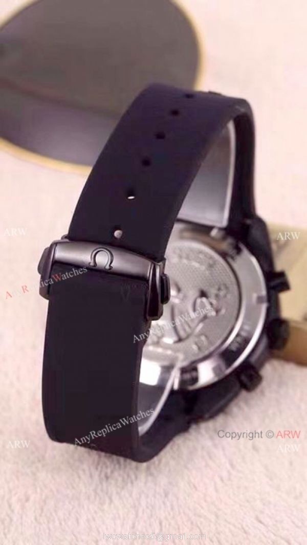 Omega Dark Side Of The Moon Copy Watches Orange Sub-dials 4