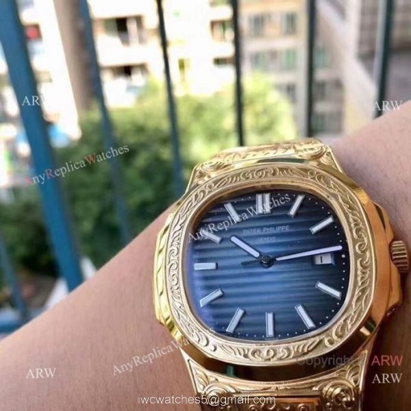 Patek Philippe Nautilus Replica Watches Yellow Gold Blue Dial 4