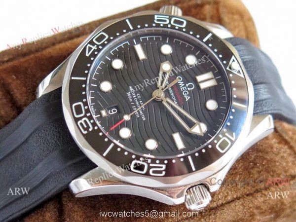 (OM)Swiss Omega Seamaster Diver 300m Omega 8800 Movement watch Black Dial Black Rubber Strap 4