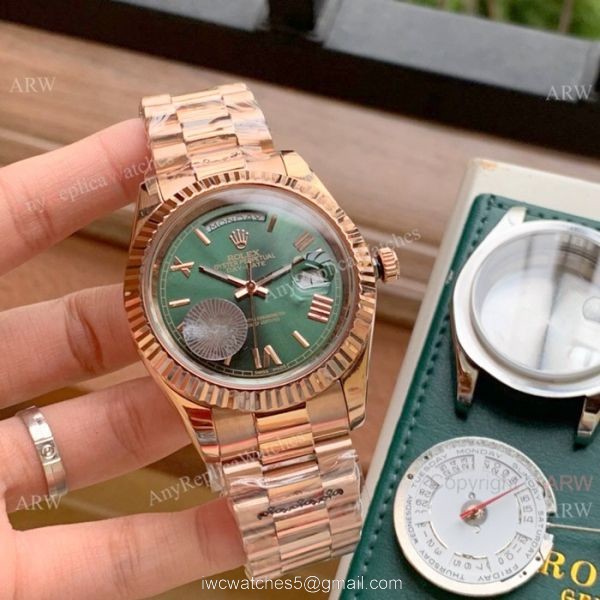 Copy Rolex Day Date 2 41mm watches Rose Gold President White Dial 4
