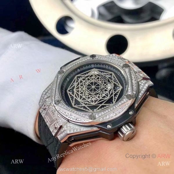 Hublot Big Bang Sang Bleu Stainless Steel Iced Out Watch Best Replica 4