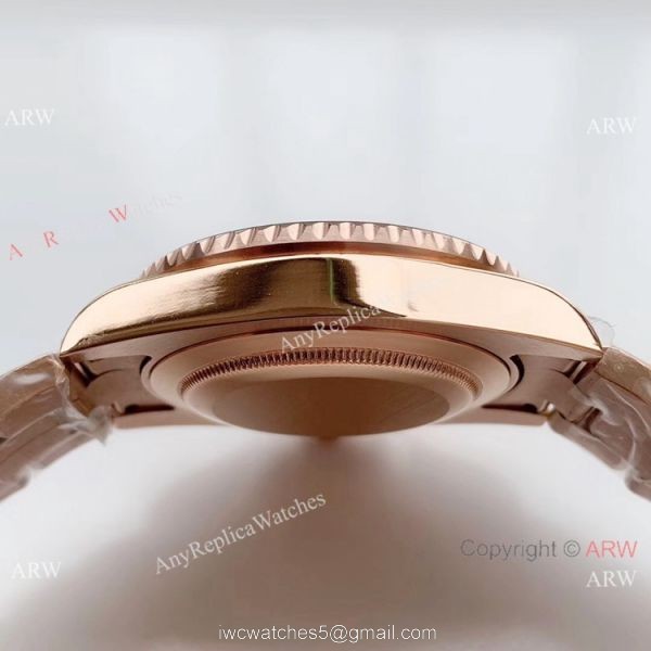 Noob Factory Replica Watches Rolex GMT-Master II Rose Gold watch 4
