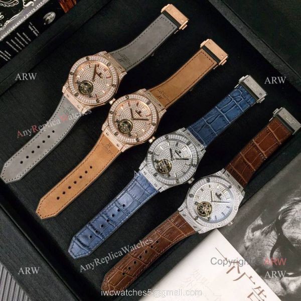 Iced Out Hublot Classic Fusion Watch Replica Rose Gold Gray Gummy Strap 4