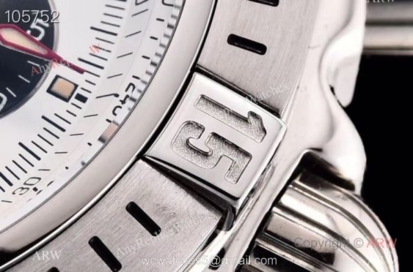GF Replica Breitling Chronomat Aermacchi Asia 7750 Watch SS Panda Face 4