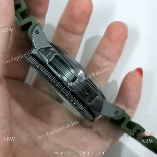 Panerai Submersible Marina Militare Carbotech Special Edition PAM961 Watch 2019 Replica 4