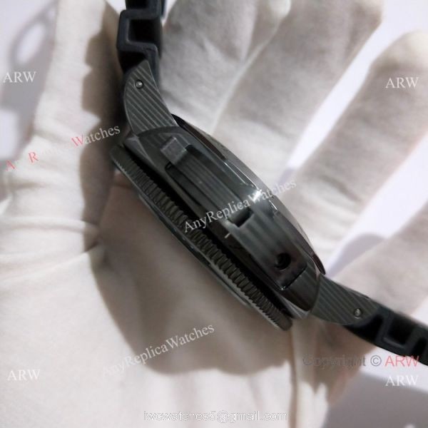 Replica Panerai Submersible Rubber Strap Carbotech Carbon PAM 960 4