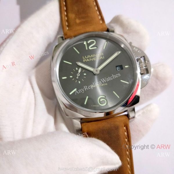 Replica Panerai PAM 904 Luminor DUE Watch SS Gray Face Green Marker 4