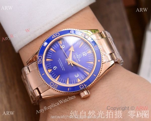 Omega Seamaster 300 Spectre Watch Replica 2-Tone Blue Ceramic 4