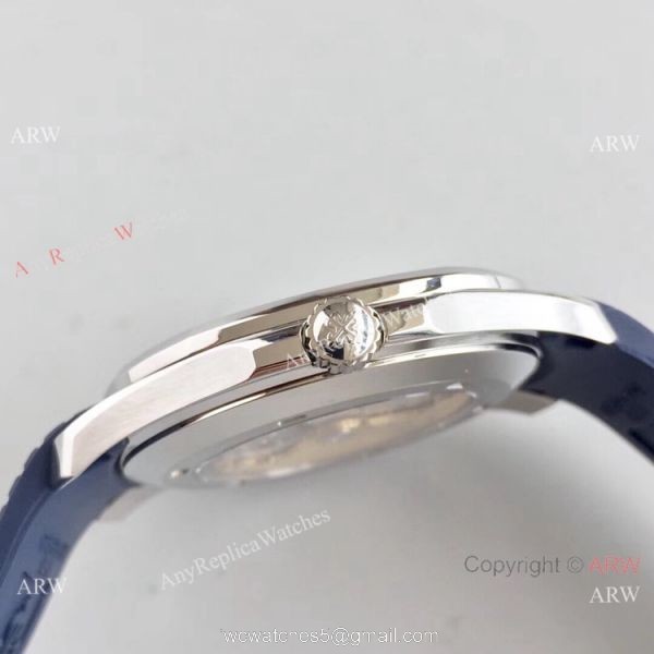 PF Factory V2 Patek Philippe Aquanaut SS Blue Dial Watch Super Clone 4