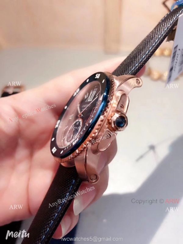 Copy Cartier Calibre De Diver Rose Gold Black Face Watches 4
