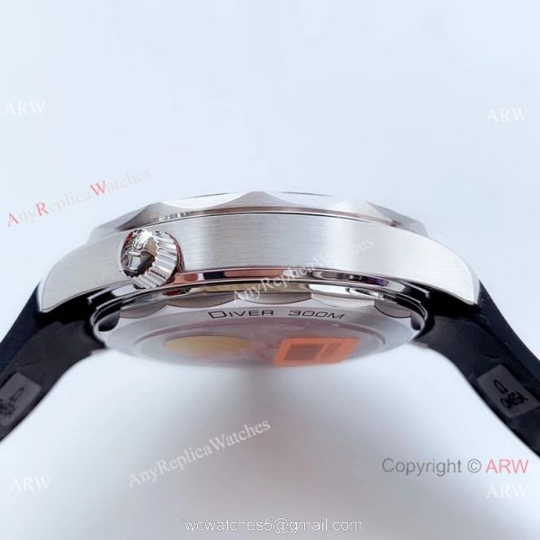 OM Factory Omega Seamaster Diver 300M James Bond Copy Watch 1:1 Best Edition 4