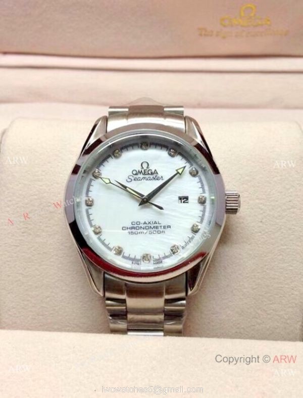 Copy Omega Seamaster 39mm Watch Black Dial Diamond Marker 4