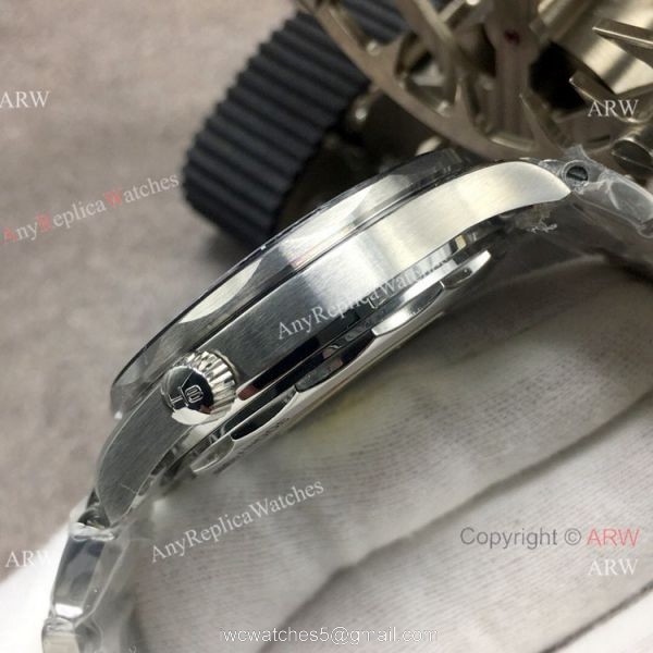 Stainless Steel Omega Seamaster 300 Replica Watch GB Factory Swiss Omega 8800 Movement 4