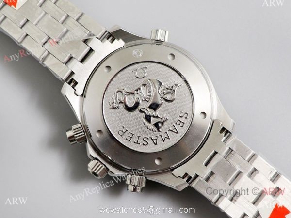 Swiss 7750 Omega Seamaster Diver 300m James Bond Replica Watch SS Black Wave Dial 4