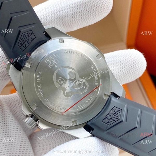AAA Replica Tag Heuer Aquaracer Calibre 5 Blue Rubber Strap Watches 4