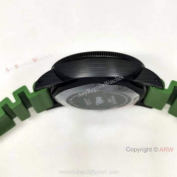 Panerai Replica Watch 47mm Camouflage Dial Military Green Rubber Strap 4